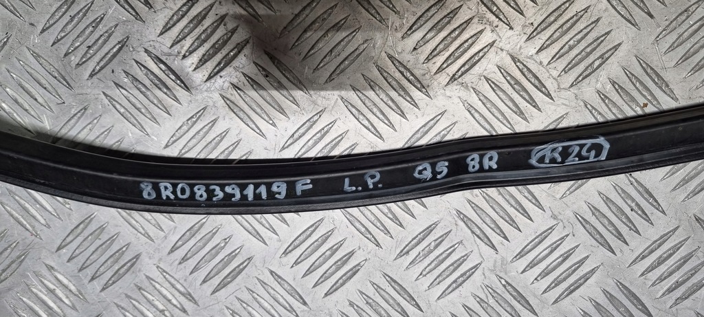 фото №12, Audi q5 8r прокладка поріг лівий ліва перед 8r0839119f