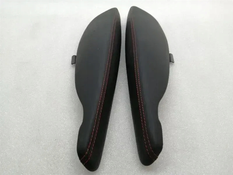 Купить Ferrari ff f151 armrest rear 1/4 82844412 center