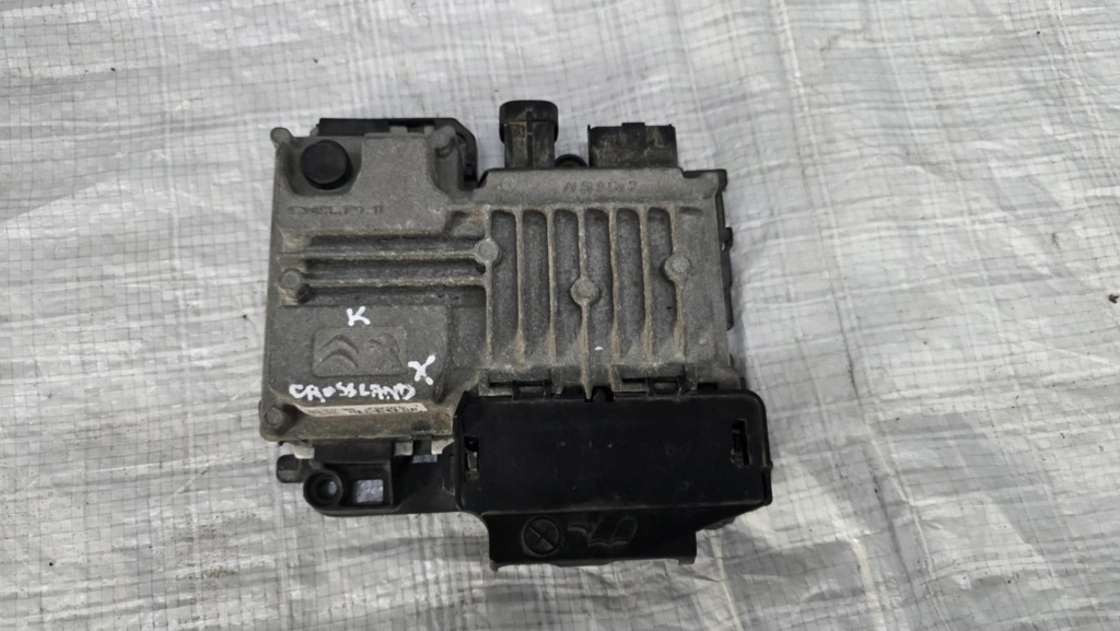 Купити Модуль запуск стоп opel crossland x 9810858280