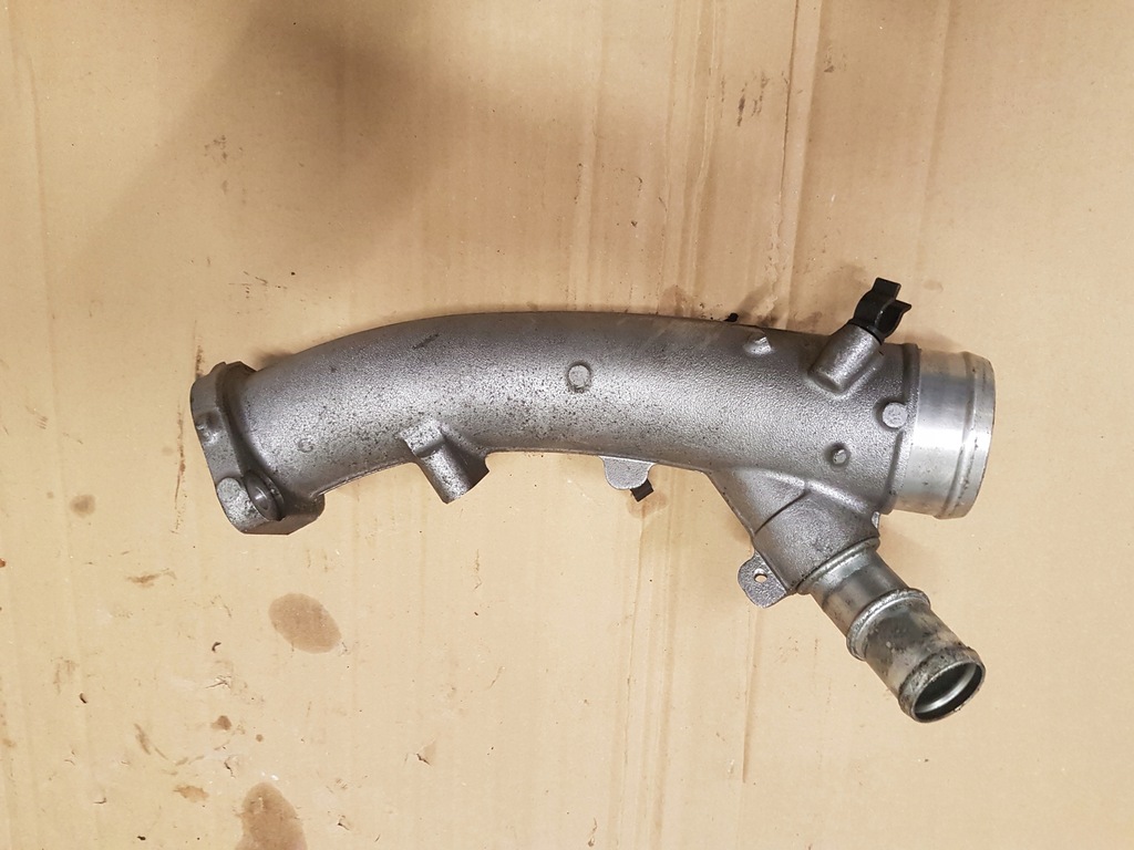 фото №2, Nissan gt-r r35 3.8 vr38 труба трубка воздуха