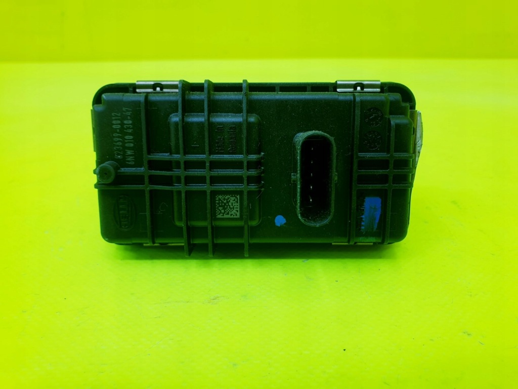 Регулятор турбонагнітача audi q7 4m a4 a6 a8 3.0 tdi crt 6nw010430-47 Зі Шроту