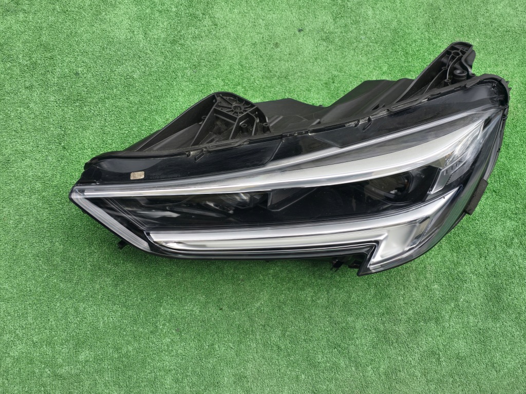 Купить Opel insignia b 2 2 рестайлинг  full led фара передняя