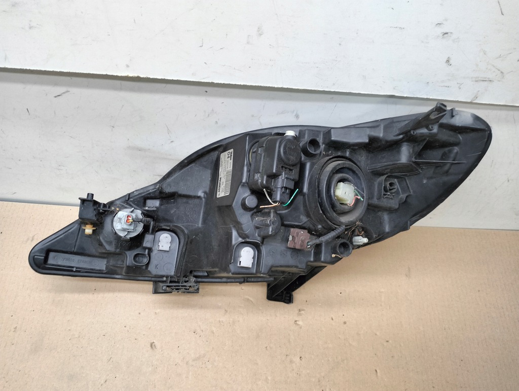 фото №12, Лампа правая перед peugeot 107 lift lata 2008-2012 uk