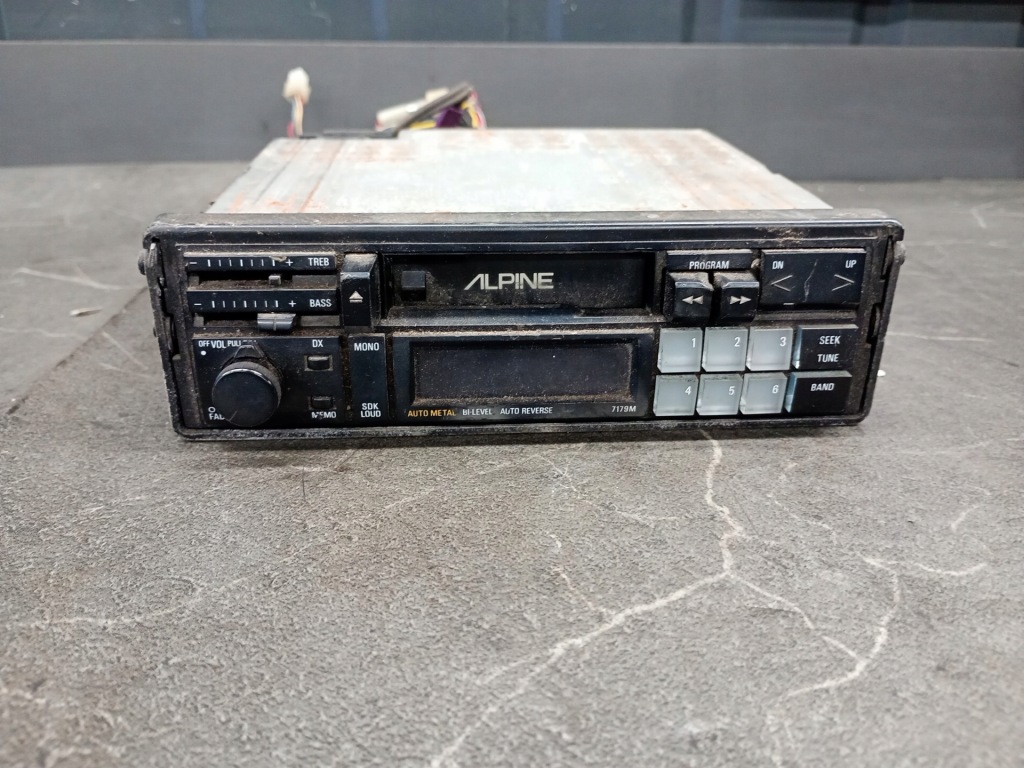 Купить 7179m радиопроигрыватель mercedes w123 alpine