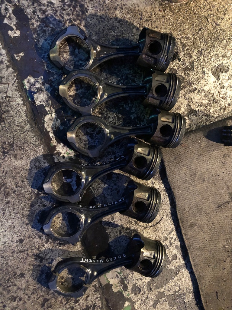 фото №1, Jeep commander grand cherokee 3.0 crd - поршень