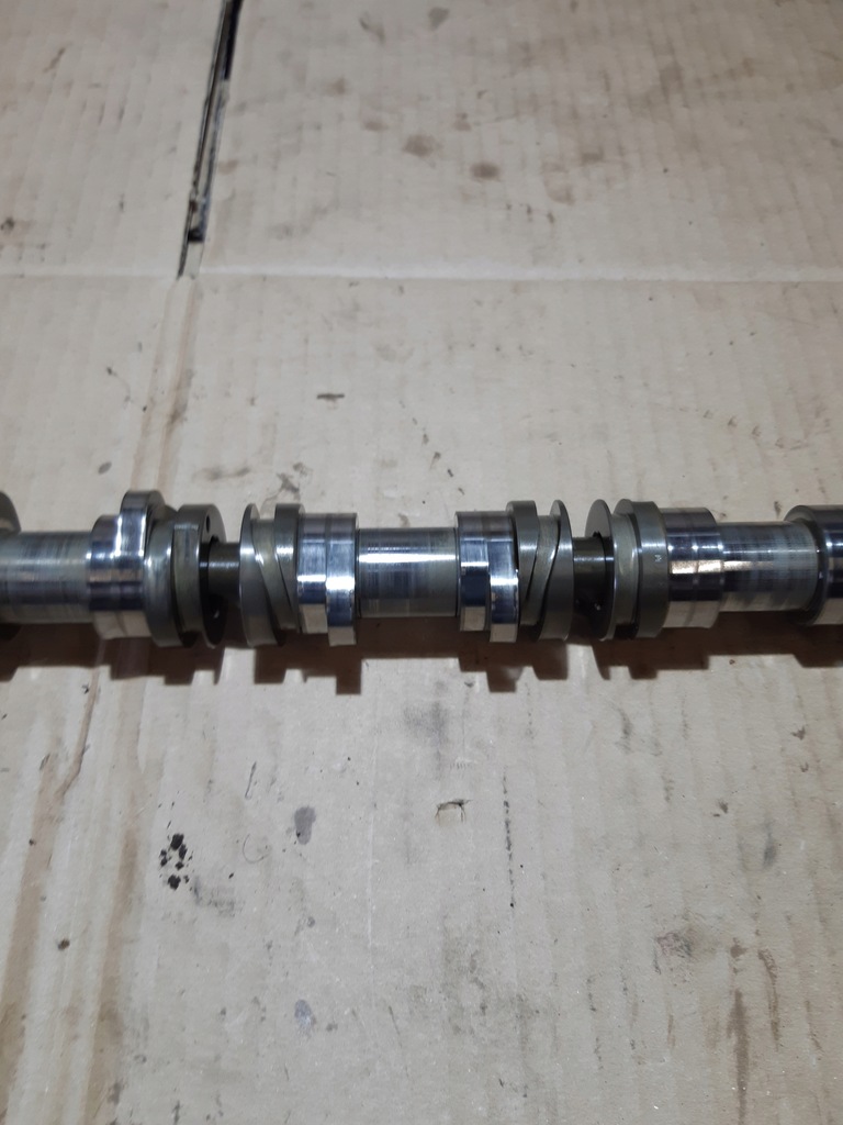 фото №8, Audi q5 8r 3.2 fsi cal вал распределительного вала всасывающий правый