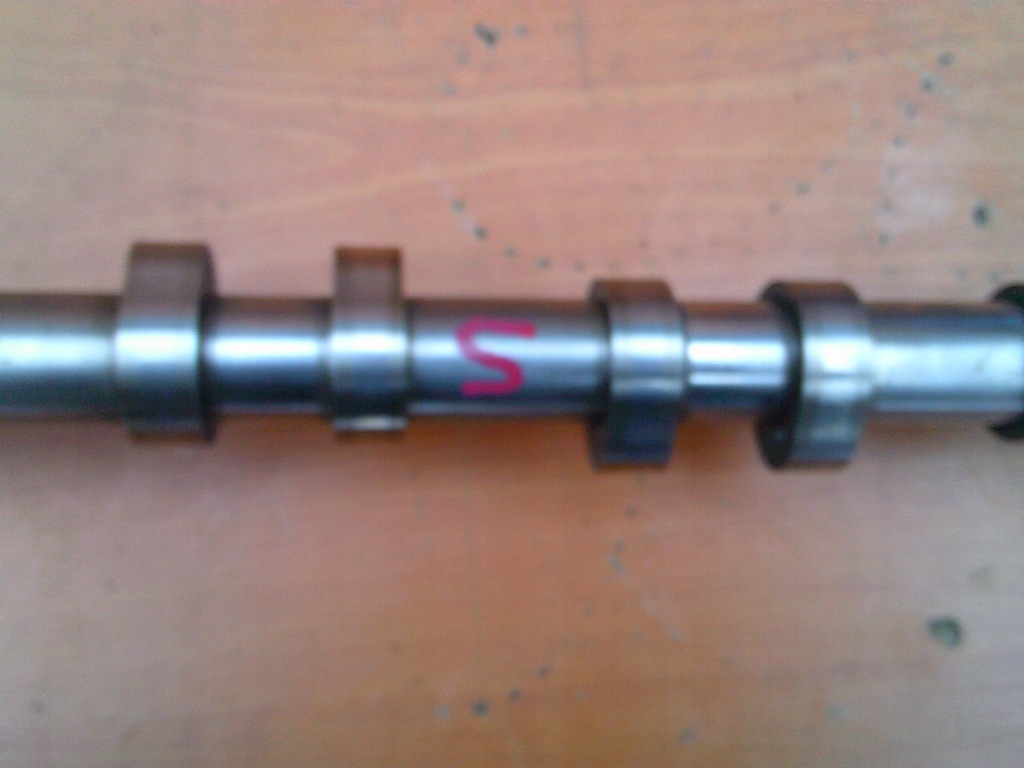 Peugeot 1.6 thp вал wyd. 574588 ex v756542280 впускной  574587 in v756542180 с Разборки