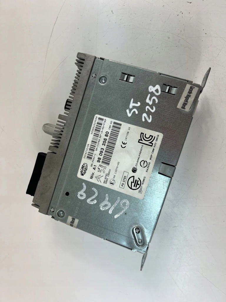 Купить Блок управления peugeot 308 sw ii 9809335680 28192753 2014