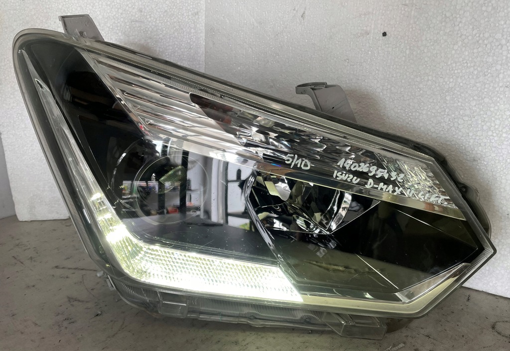 фото №1, Isuzu d-max ii 2 lift лампа перед правая led eu org