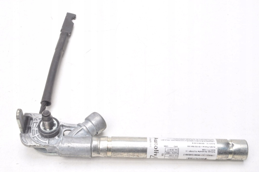 фото №1, Alfa romeo 4c натяжитель поперечина 615847500c правый