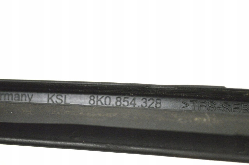 фото №5, Audi a4 s4 b8 8k 2015 правая сторона молдинг стекло лобовое / передней