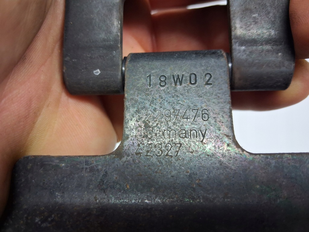 фото №5, Петля петли кронштейн дверца бардачка renault gama t