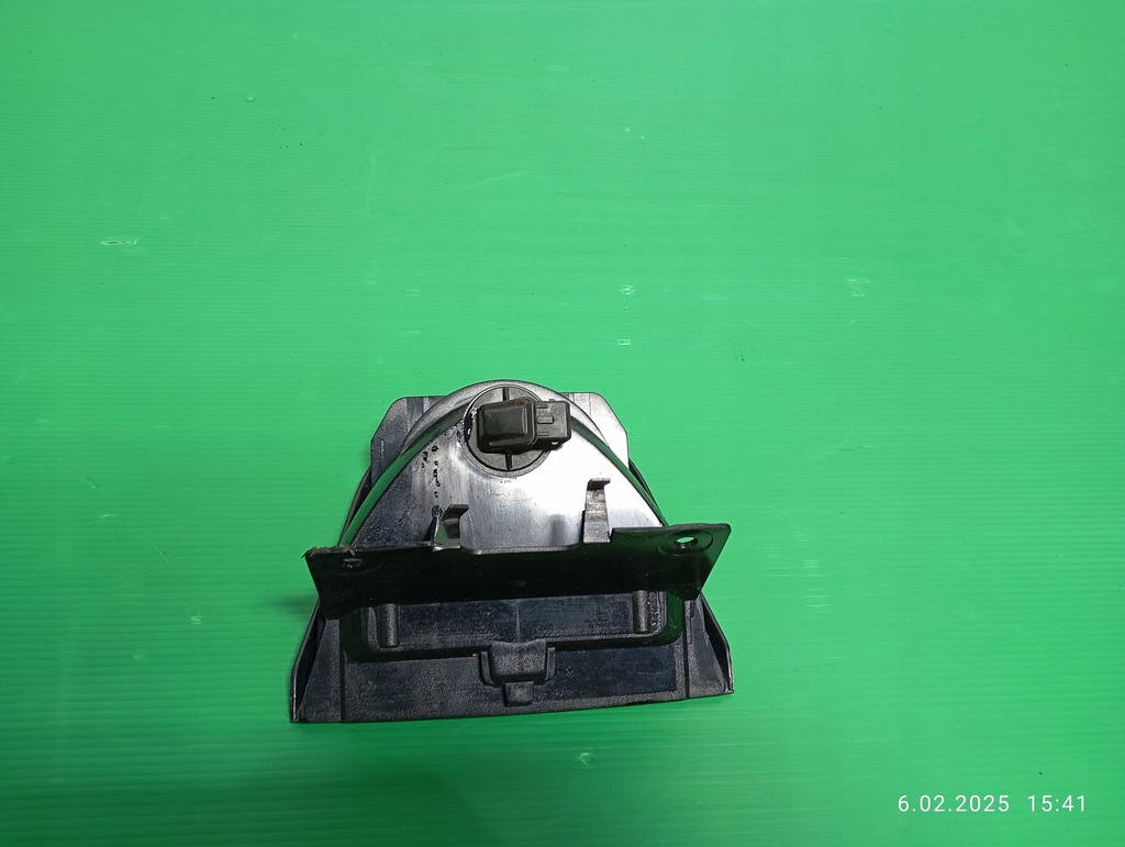 фото №8, Світло стоп-сигнал dacia logan i sedan 04-08 8200211037