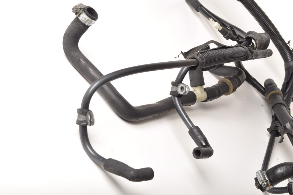 фото №9, Aston martin vanquish i 6.0 провода шланги вакуумa