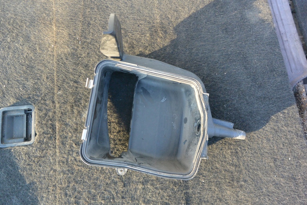 фото №6, Корпус впуск повітря mercedes gl x164 ml w164