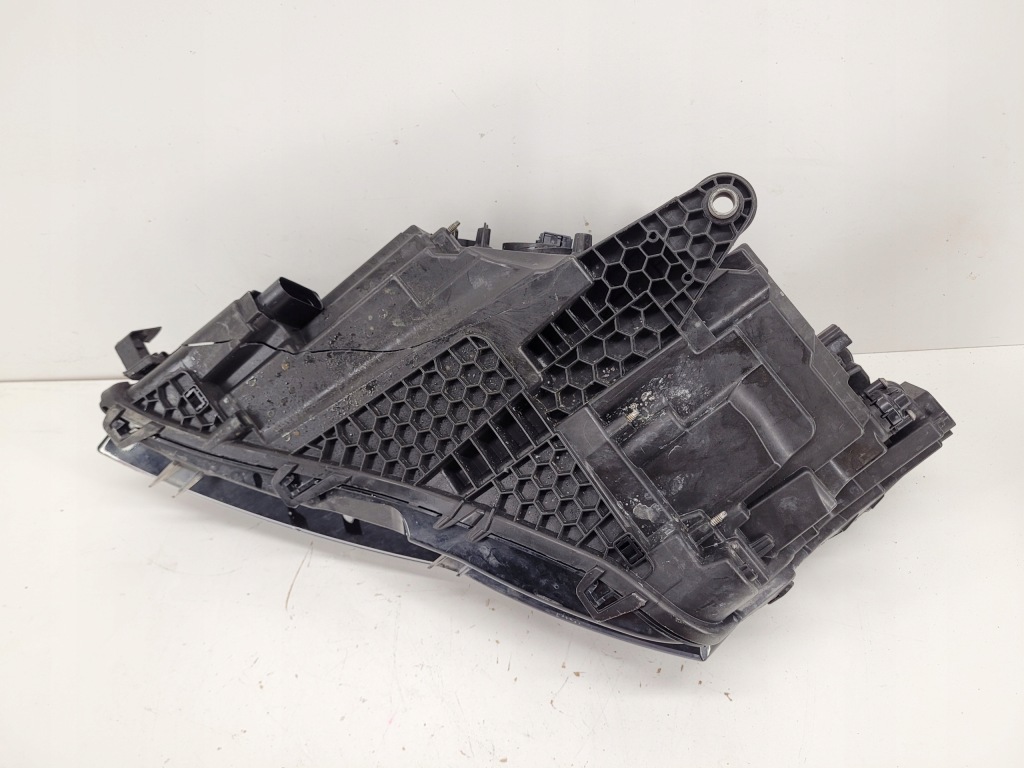 фото №9, Skoda superb 3 3v1 lift led лампа правая перед