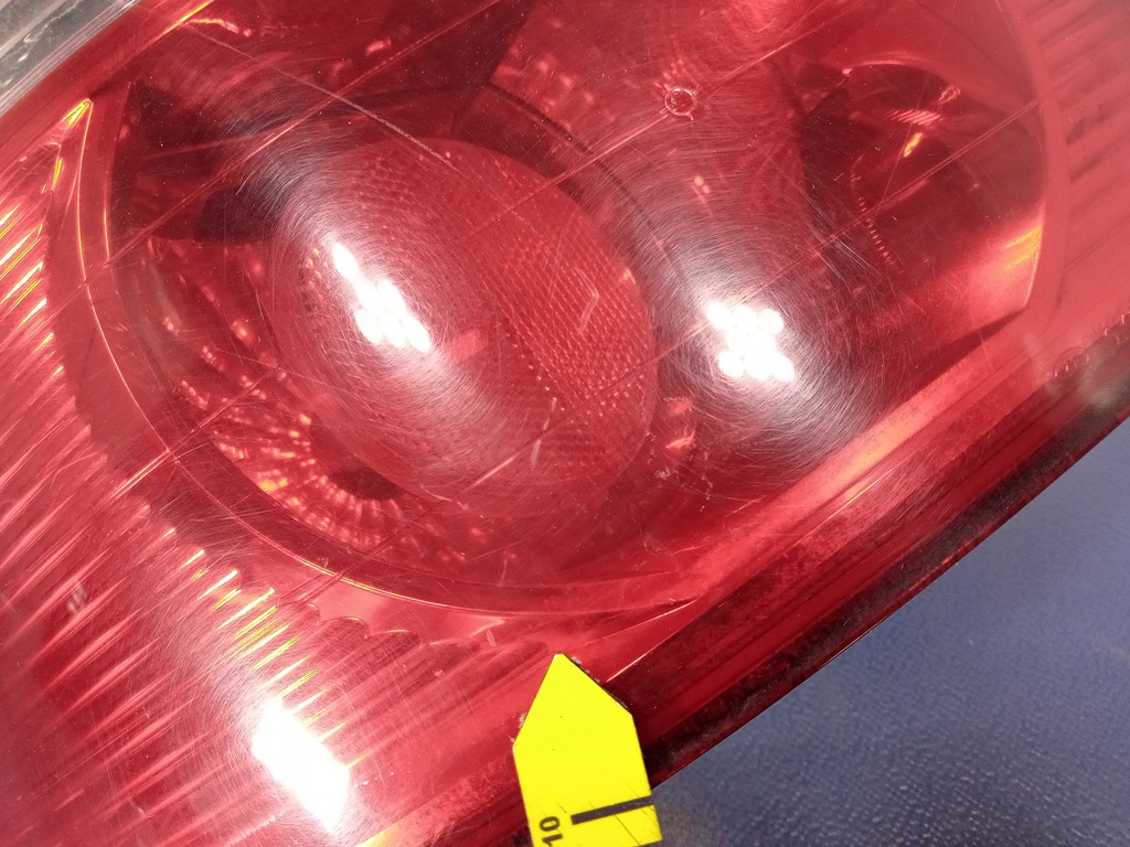 фото №9, Kia carens ii лампа задняя левая наружная