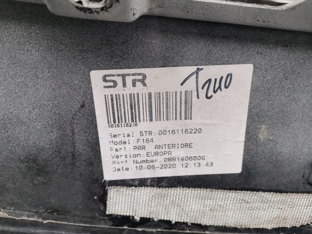 Ferrari portofino f164 бампер передній '2017-'2022 чорний 089140600g Оригінал