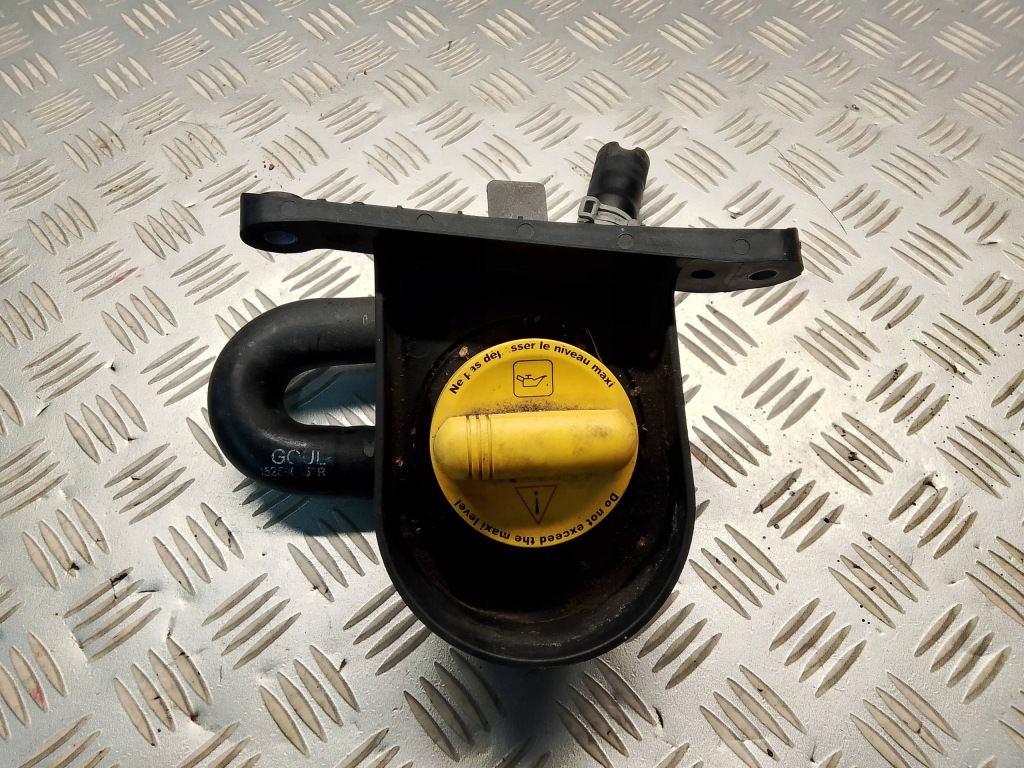 фото №1, Renault grand scenic iv 1.7 dci заливна горловина кришка оливи 152599140r