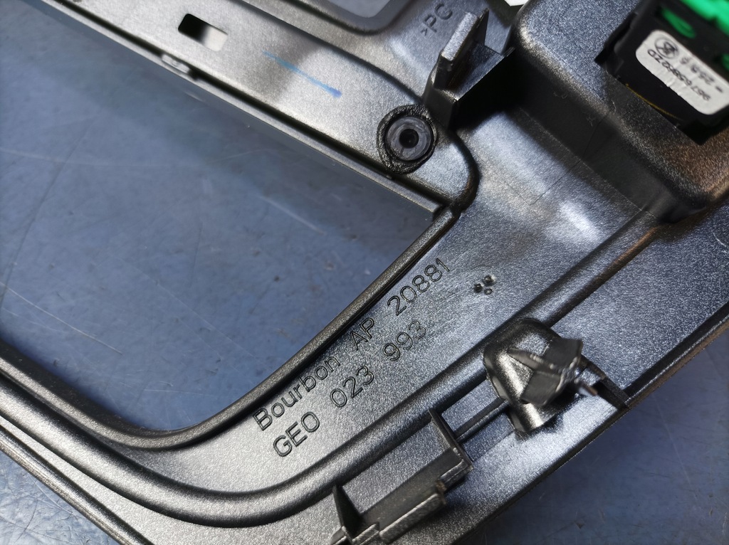 фото №11, Citroen c-elysee накладки декори панелі консолі eu kpl 9677253177