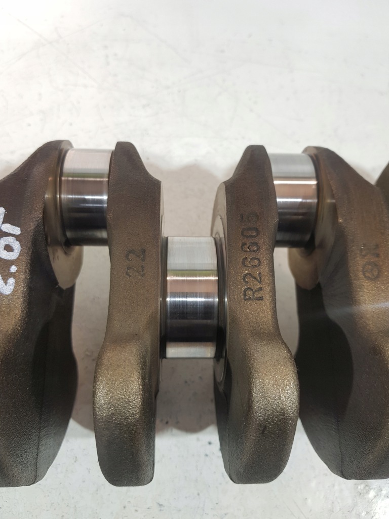 Wał коленчатый r26605 mercedes a-klasa w169 w245 2.0t 266980 с Разборки