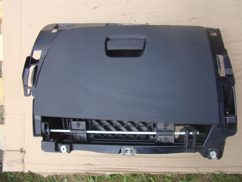 фото №1, Бардачок w консолі bmw x1 e84