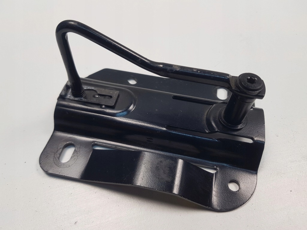 фото №1, Audi a8 d5 засов капот левый 4n0823185b