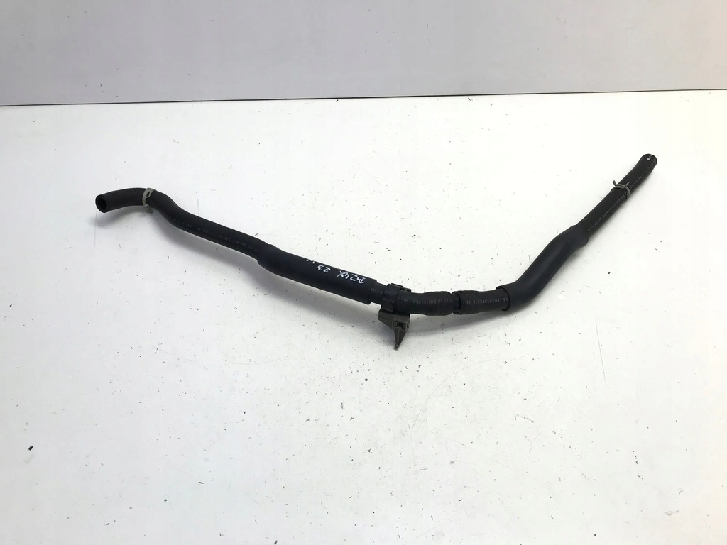 фото №1, Toyota bz4x subaru solterra 2023 труба шланг wąż wody