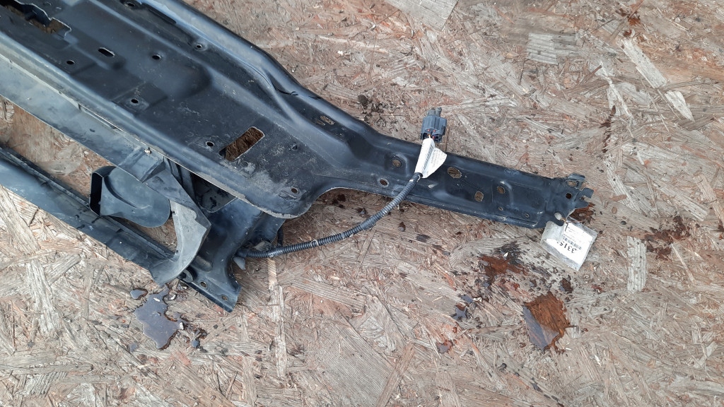 фото №4, Pas передній volvo s60 2.4d 02r 9125219