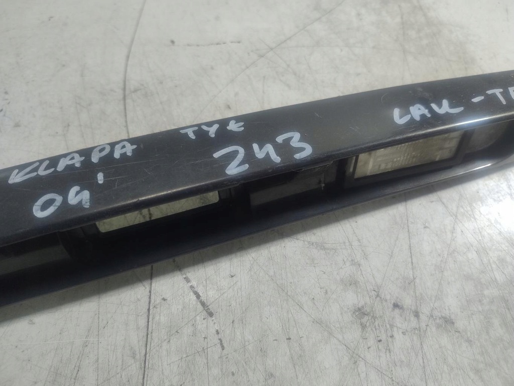 фото №3, Молдинг кришки задня renault modus 8200220557