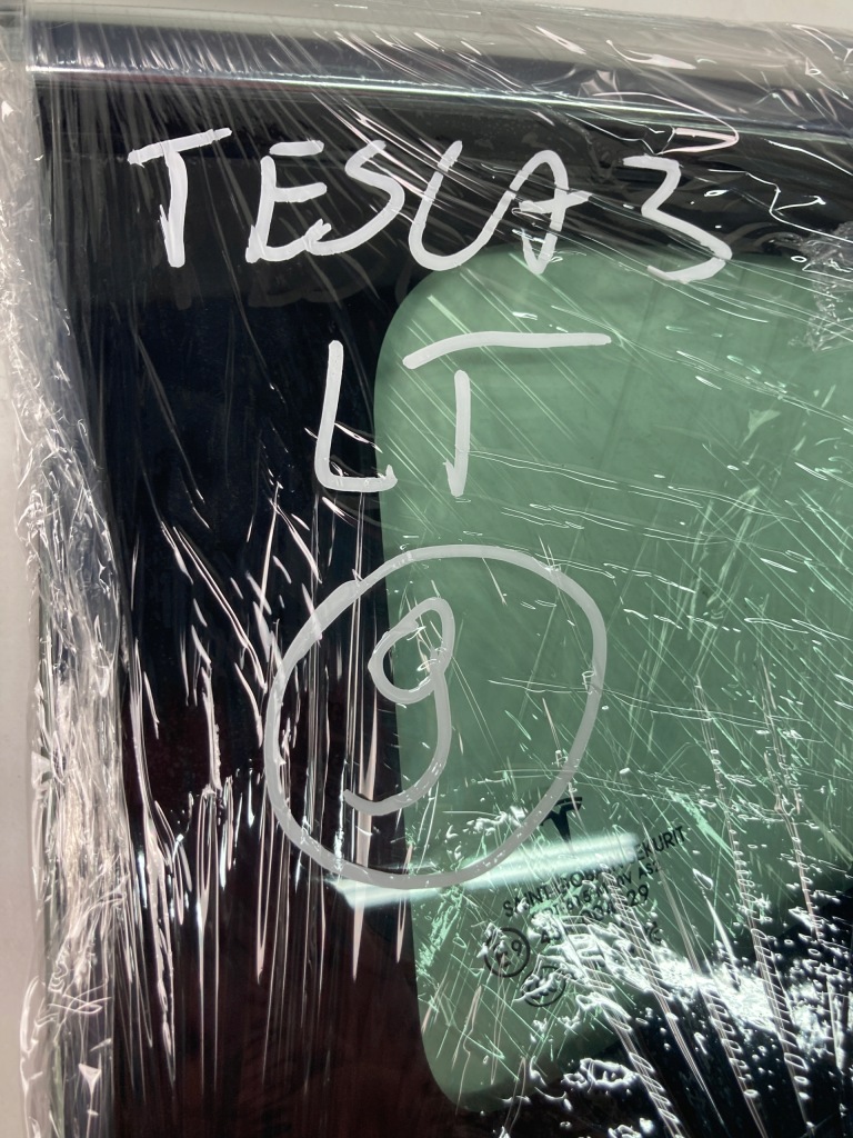 фото №8, Скло кузовна ліва tesla 3