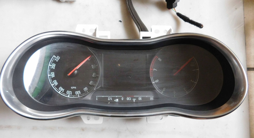 фото №9, Opel karl 15r 1.0 12v l5q набор стартовый бортовой компьютер bsi ключ 12673618