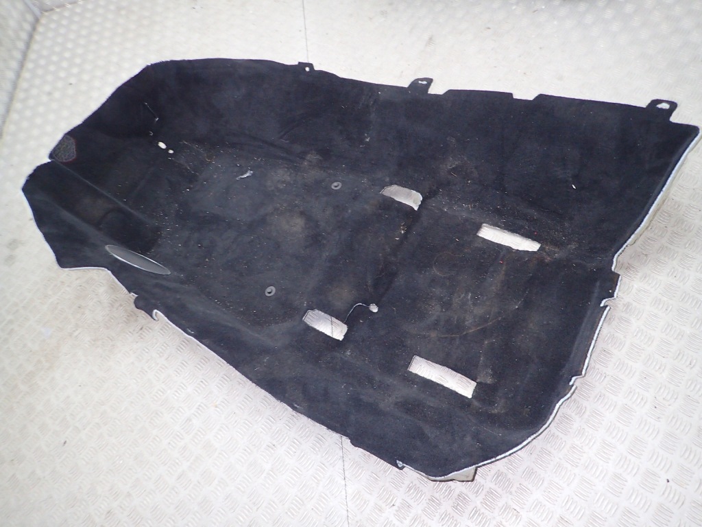 фото №1, Mercedes amg gt w190 обшивка килимок оббивка