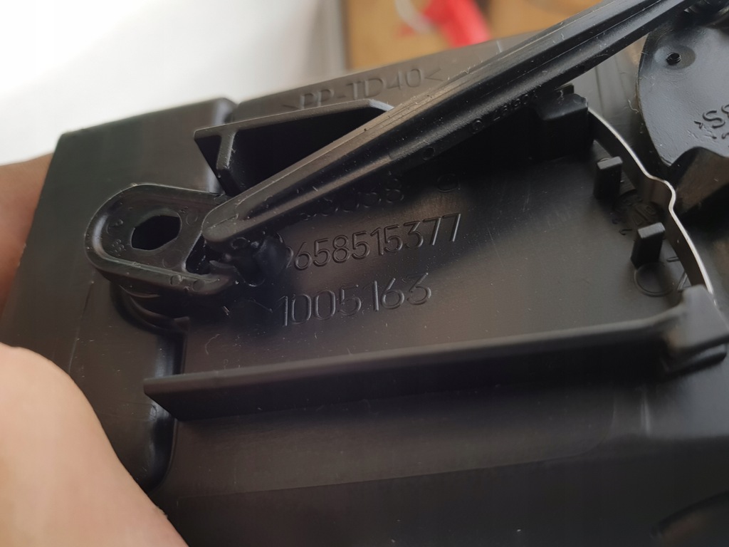 фото №5, Peugeot 308 решітка обдув середня