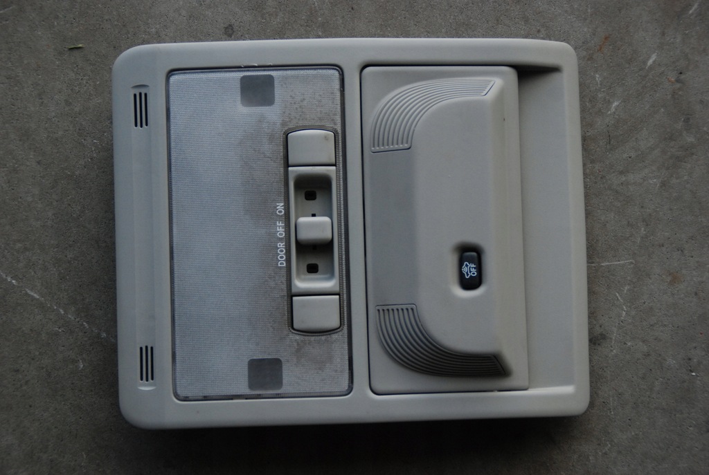 фото №1, Лампа потолочный lexus rx400h