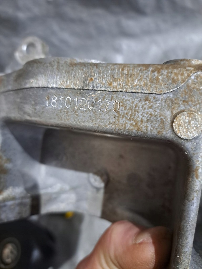 фото №7, Опора полуось nissan leaf ii