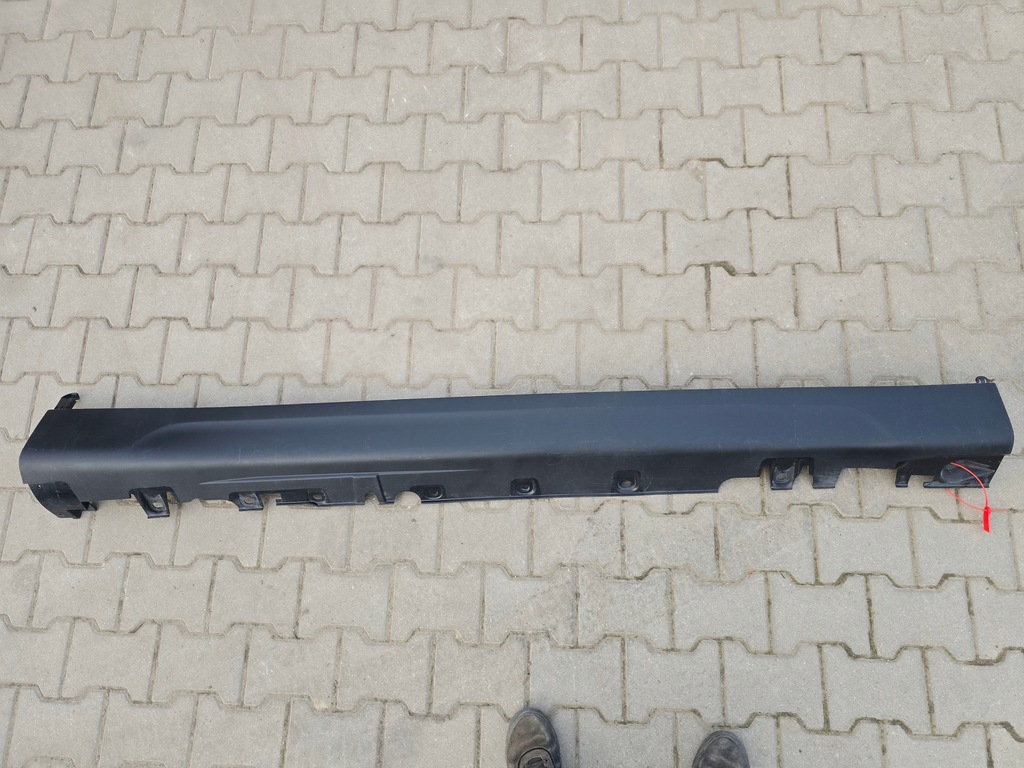 фото №1, Молдинг порог правая bmw x5 f15 обычная