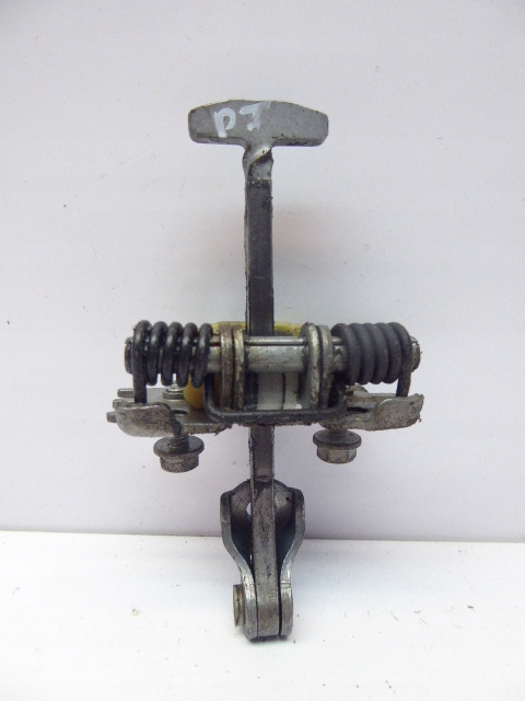 фото №1, Scenic iii 09-16 ограничитель дверь задняя правый