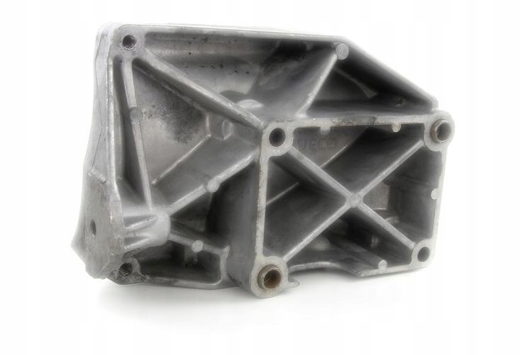 Купити Кронштейн компресора кондиціонера iveco daily 2.3 2006-