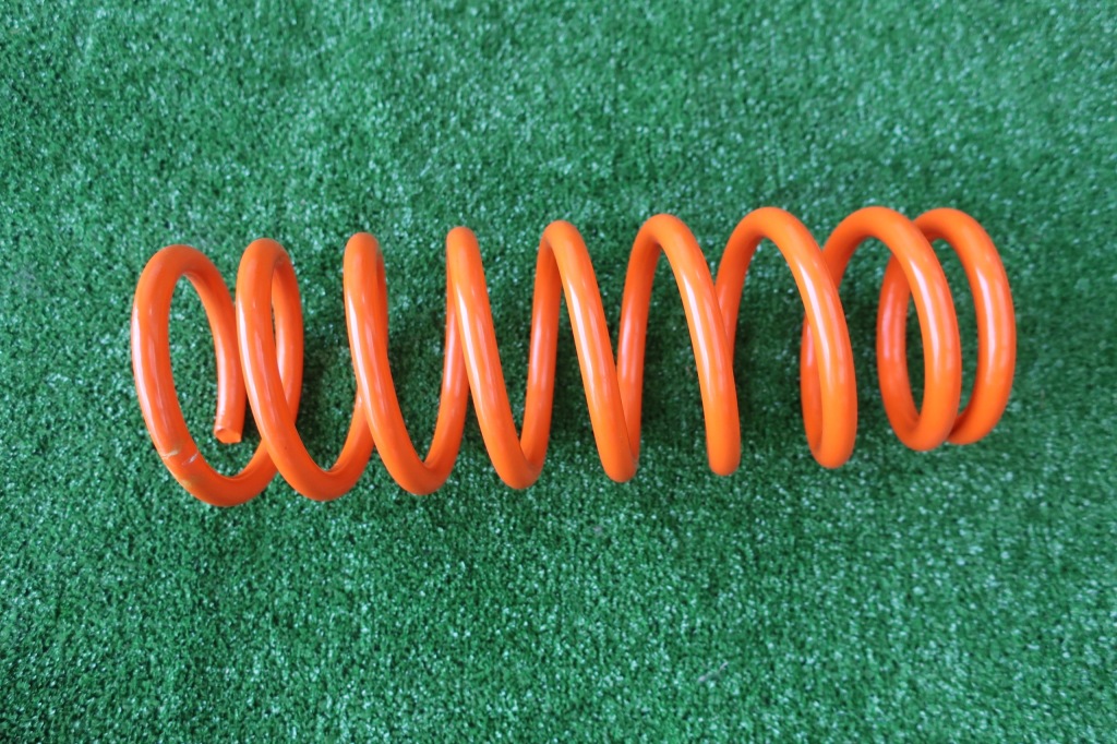 фото №1, Пружина задня suzuki jimny ideał trail master