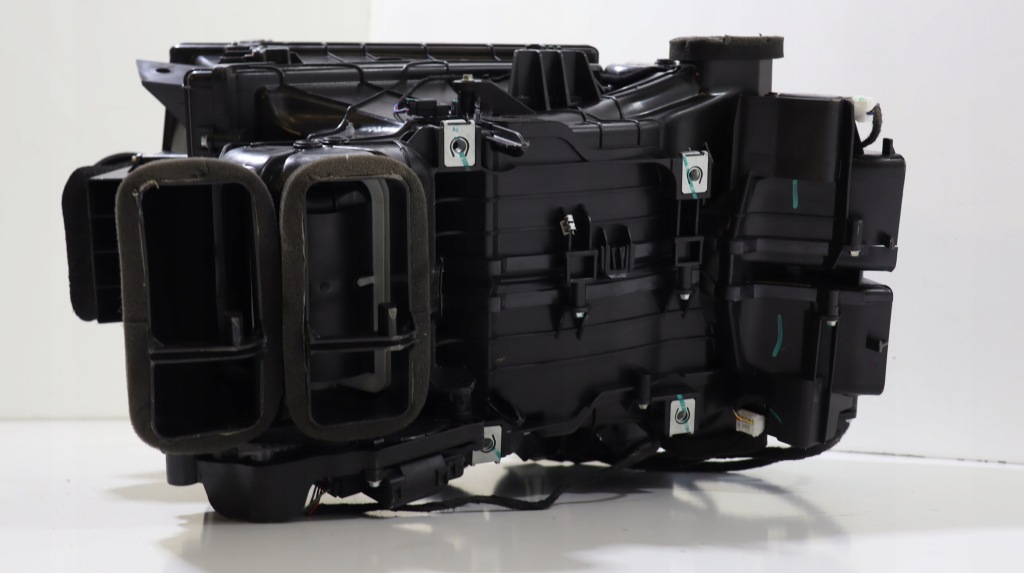 Tesla model y 2020 - 2025 обігрівач повітродувка обігрівач 1494714-00-h Ціна