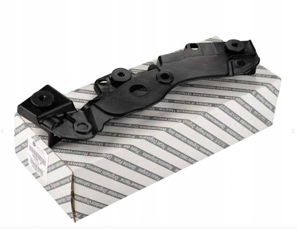 Купить Накладка поперечина передний левая alfa romeo stelvio