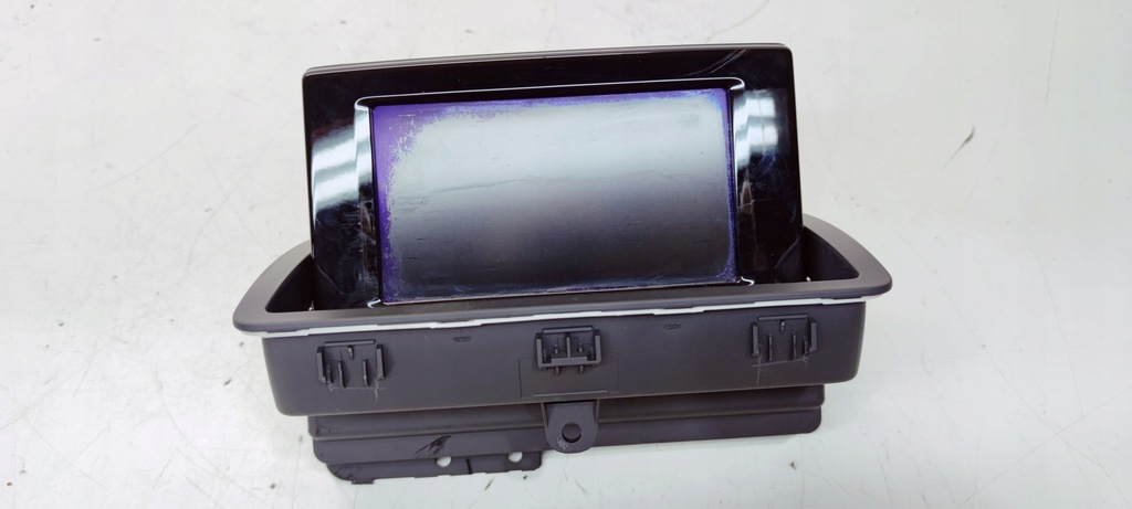 фото №1, Дисплей монитор подъемник mmi audi q3 8u 8u0857273a