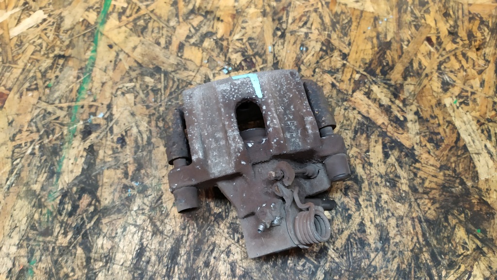 фото №7, Ford c-max mk2 суппорт тормоза левый задняя