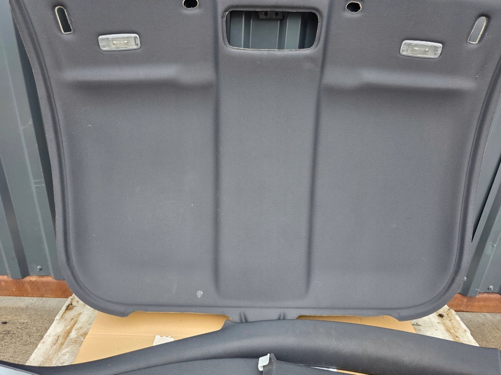 Стеля audi tt tts 8j s line комплект 8j8867505b n70 soul оригінал !!! Недорого