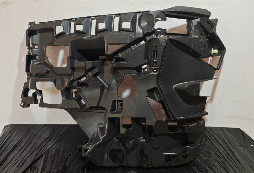 фото №1, Напрямна кронштейн бампера перед лівий bmw ix i20