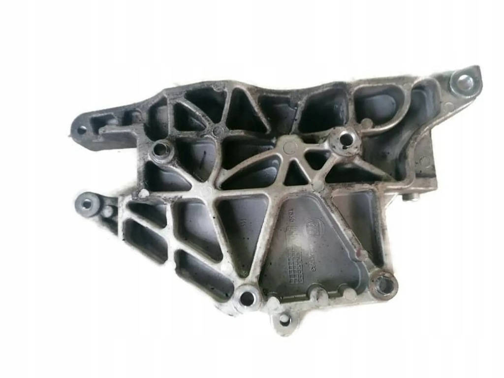 фото №1, Opel combo d 1.3 cdti кронштейн кронштейн 55221393