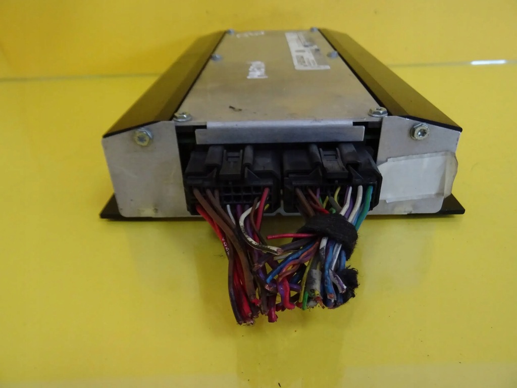 фото №6, Усилитель радио vw phaeton 3d0035466 nr120