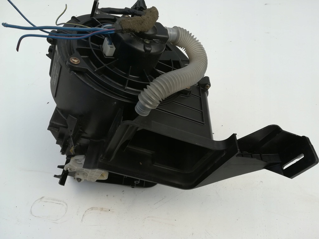 фото №1, Вентилятор вентилятор обігрівача mazda 323f bj