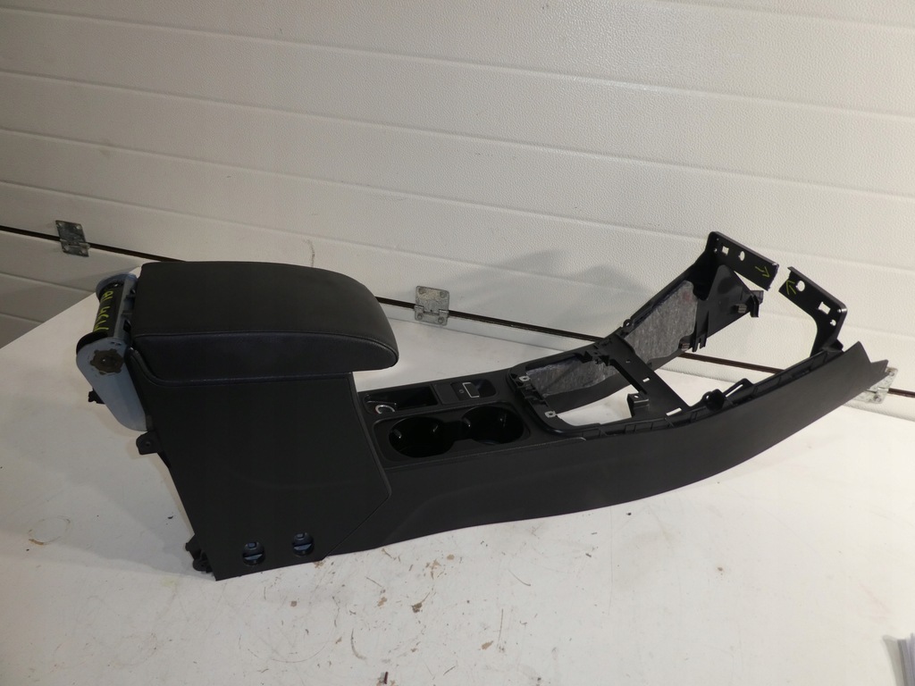 фото №7, Туннель подлокотник vw sharan alhambra 7n0864251